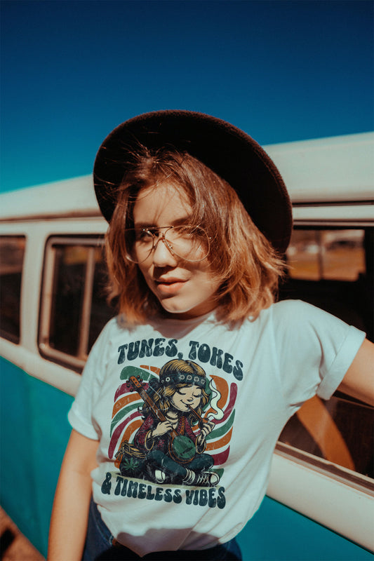 Retro Hippie Vibe T-shirt